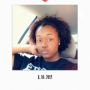 Meet your Posher, Ejané